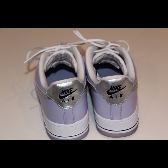 Nike Airforce 1 - Picture 4 of 8